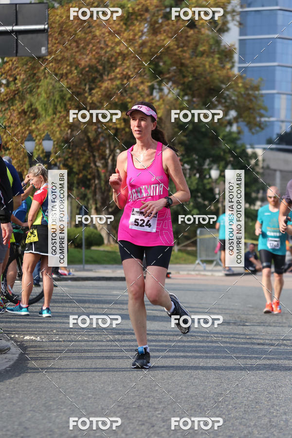 Buy your photos of the eventMeia Maratona Internacional de Curitiba 2018 on Fotop