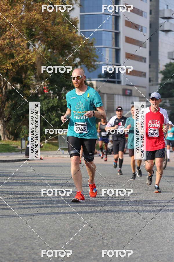 Buy your photos of the eventMeia Maratona Internacional de Curitiba 2018 on Fotop