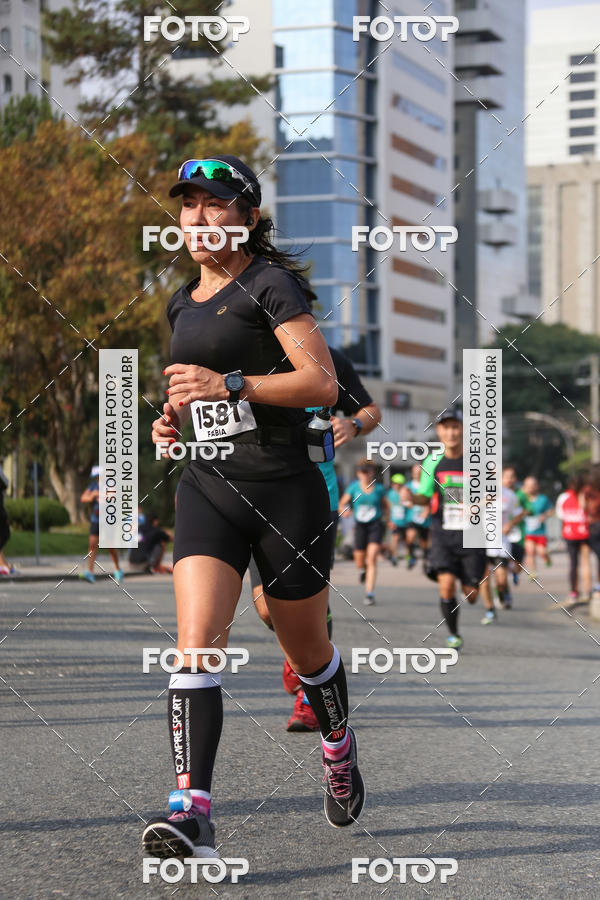 Buy your photos of the eventMeia Maratona Internacional de Curitiba 2018 on Fotop