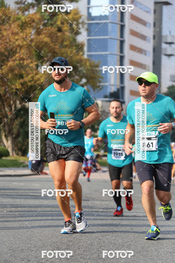 Buy your photos of the eventMeia Maratona Internacional de Curitiba 2018 on Fotop