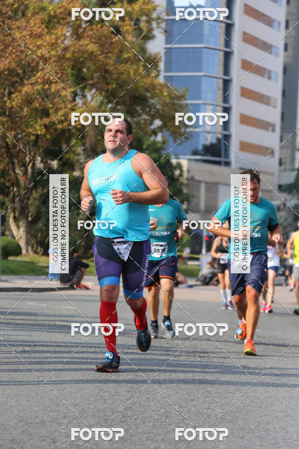 Buy your photos of the eventMeia Maratona Internacional de Curitiba 2018 on Fotop