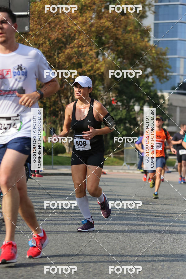 Buy your photos of the eventMeia Maratona Internacional de Curitiba 2018 on Fotop