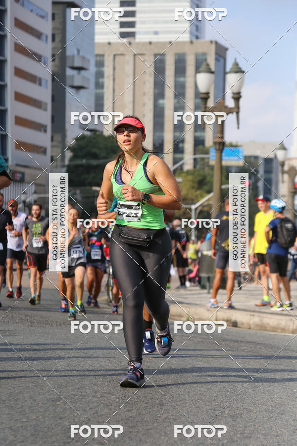 Buy your photos of the eventMeia Maratona Internacional de Curitiba 2018 on Fotop