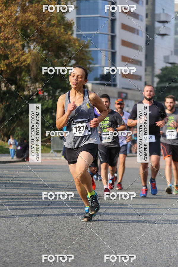 Buy your photos of the eventMeia Maratona Internacional de Curitiba 2018 on Fotop