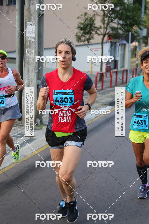 Buy your photos of the eventMeia Maratona Internacional de Curitiba 2018 on Fotop