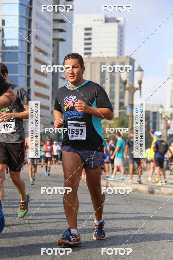 Buy your photos of the eventMeia Maratona Internacional de Curitiba 2018 on Fotop