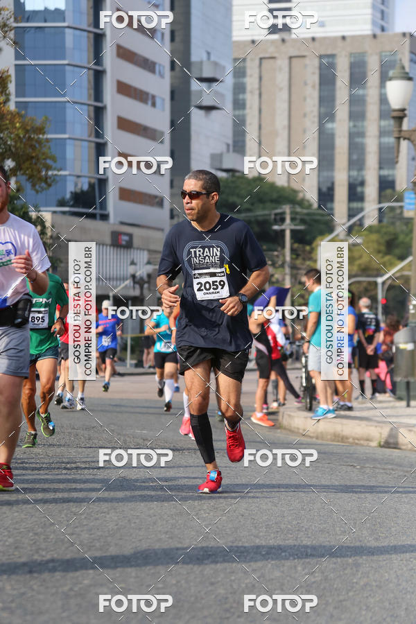 Buy your photos of the eventMeia Maratona Internacional de Curitiba 2018 on Fotop
