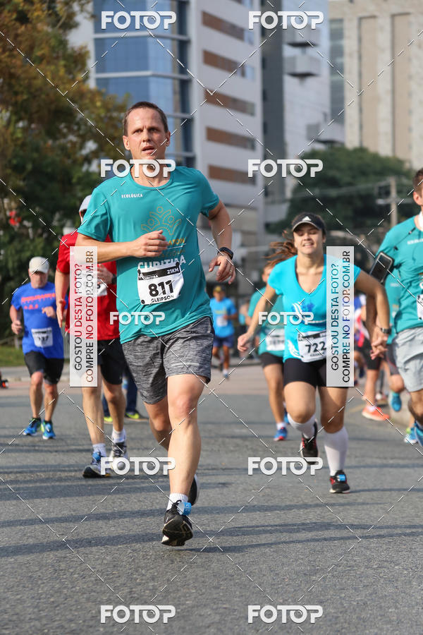Buy your photos of the eventMeia Maratona Internacional de Curitiba 2018 on Fotop