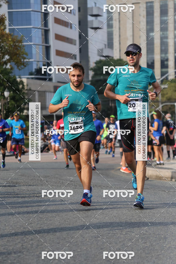 Buy your photos of the eventMeia Maratona Internacional de Curitiba 2018 on Fotop
