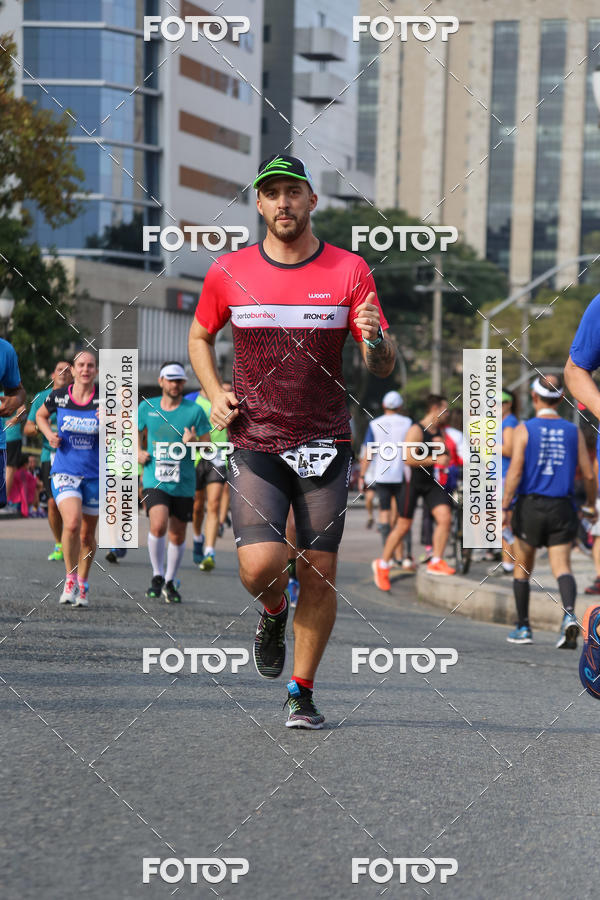 Buy your photos of the eventMeia Maratona Internacional de Curitiba 2018 on Fotop