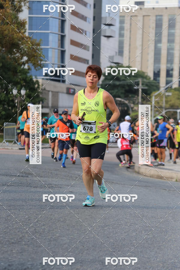 Buy your photos of the eventMeia Maratona Internacional de Curitiba 2018 on Fotop