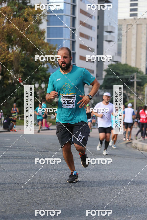 Buy your photos of the eventMeia Maratona Internacional de Curitiba 2018 on Fotop