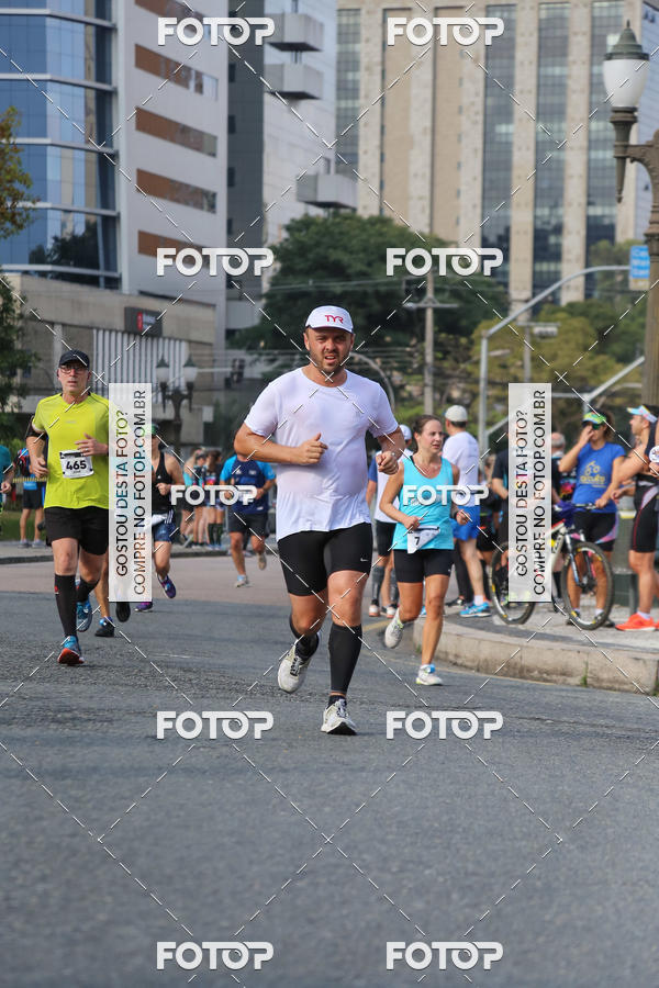 Buy your photos of the eventMeia Maratona Internacional de Curitiba 2018 on Fotop