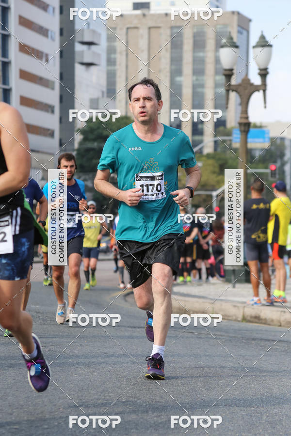 Buy your photos of the eventMeia Maratona Internacional de Curitiba 2018 on Fotop