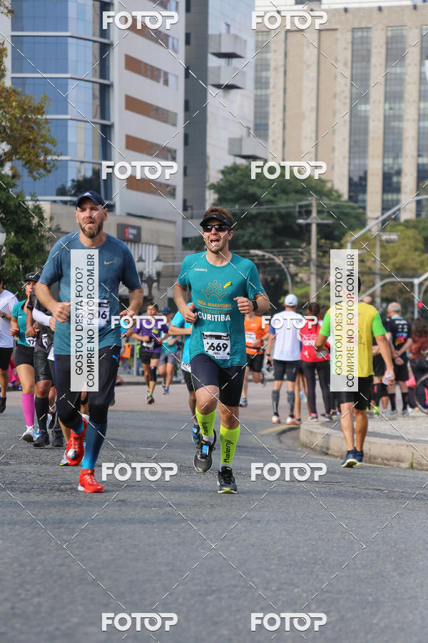 Buy your photos of the eventMeia Maratona Internacional de Curitiba 2018 on Fotop