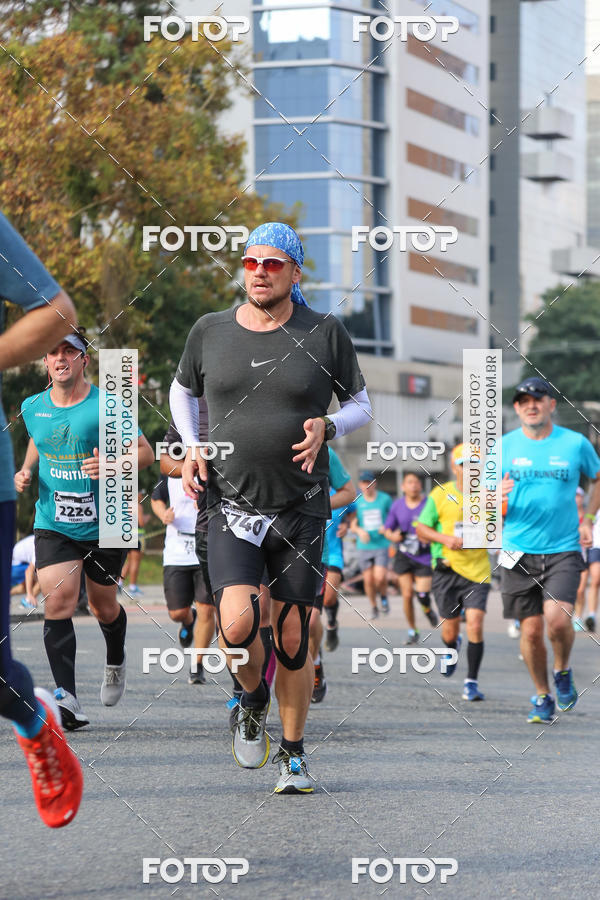 Buy your photos of the eventMeia Maratona Internacional de Curitiba 2018 on Fotop