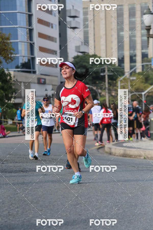 Buy your photos of the eventMeia Maratona Internacional de Curitiba 2018 on Fotop
