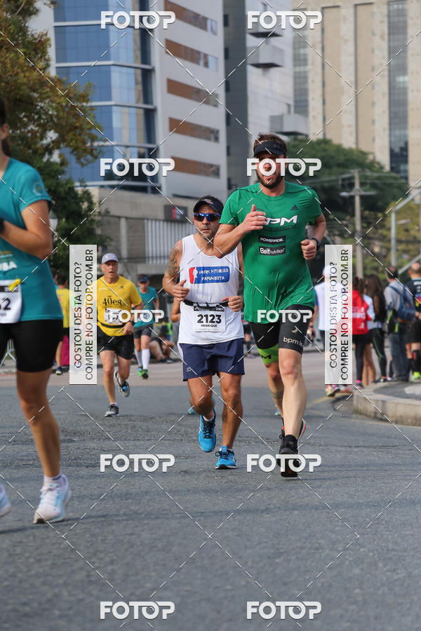 Buy your photos of the eventMeia Maratona Internacional de Curitiba 2018 on Fotop
