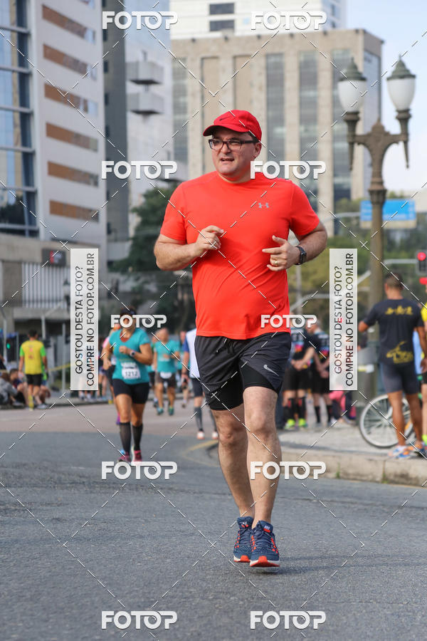 Buy your photos of the eventMeia Maratona Internacional de Curitiba 2018 on Fotop