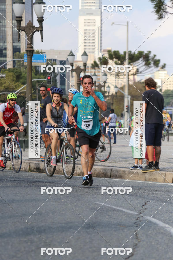 Buy your photos of the eventMeia Maratona Internacional de Curitiba 2018 on Fotop