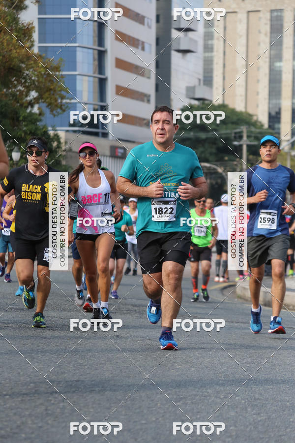 Buy your photos of the eventMeia Maratona Internacional de Curitiba 2018 on Fotop