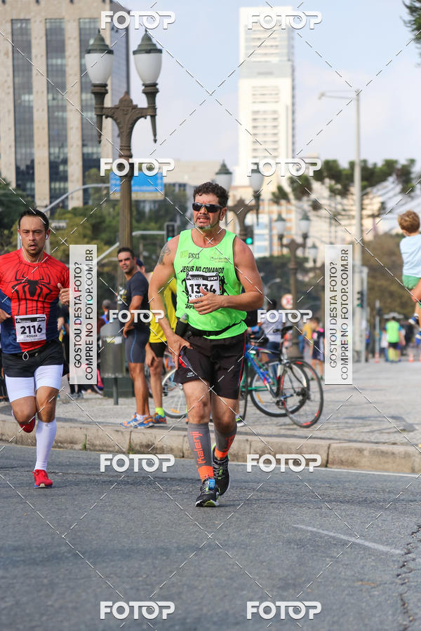 Buy your photos of the eventMeia Maratona Internacional de Curitiba 2018 on Fotop