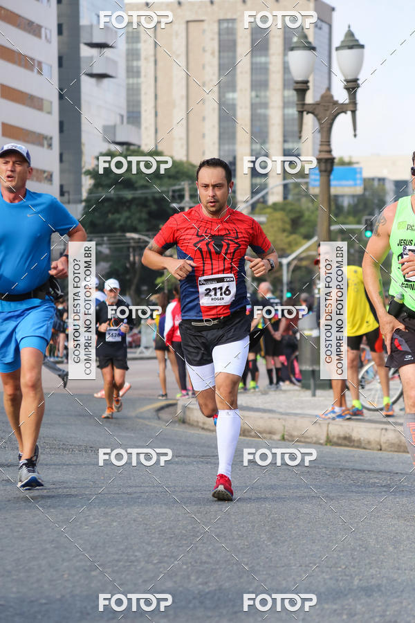 Buy your photos of the eventMeia Maratona Internacional de Curitiba 2018 on Fotop