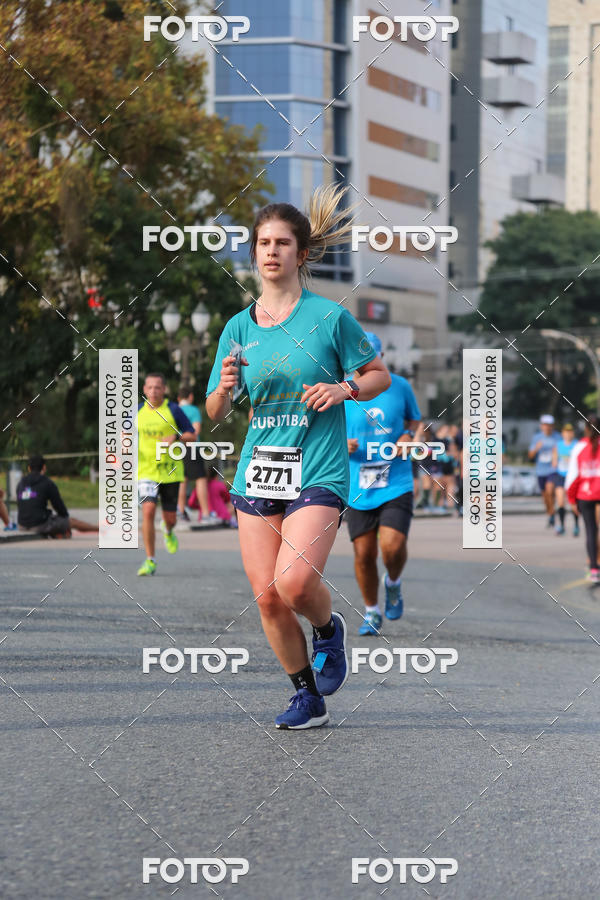 Buy your photos of the eventMeia Maratona Internacional de Curitiba 2018 on Fotop