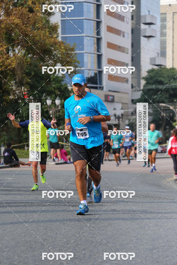 Buy your photos of the eventMeia Maratona Internacional de Curitiba 2018 on Fotop