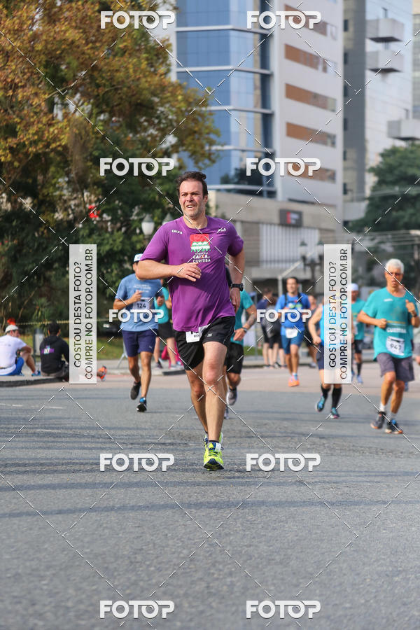 Buy your photos of the eventMeia Maratona Internacional de Curitiba 2018 on Fotop