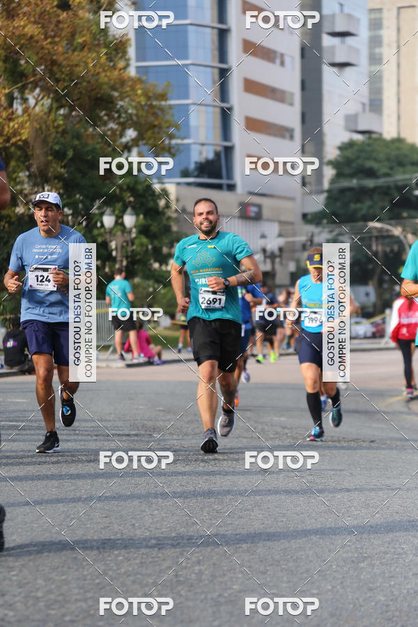 Buy your photos of the eventMeia Maratona Internacional de Curitiba 2018 on Fotop