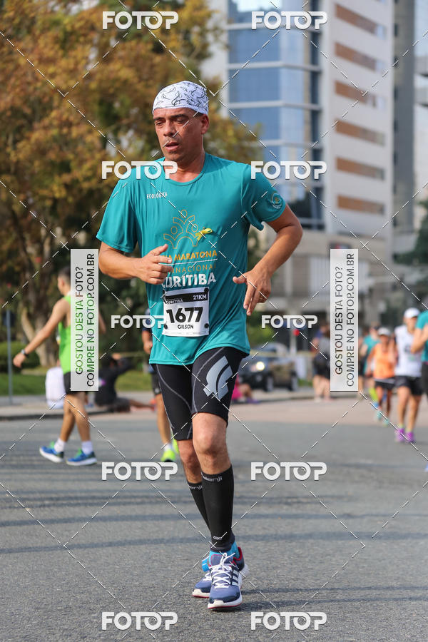 Buy your photos of the eventMeia Maratona Internacional de Curitiba 2018 on Fotop