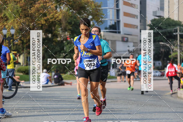 Buy your photos of the eventMeia Maratona Internacional de Curitiba 2018 on Fotop