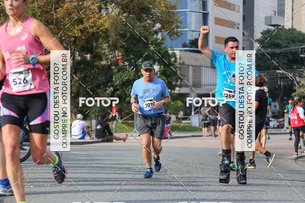 Buy your photos of the eventMeia Maratona Internacional de Curitiba 2018 on Fotop