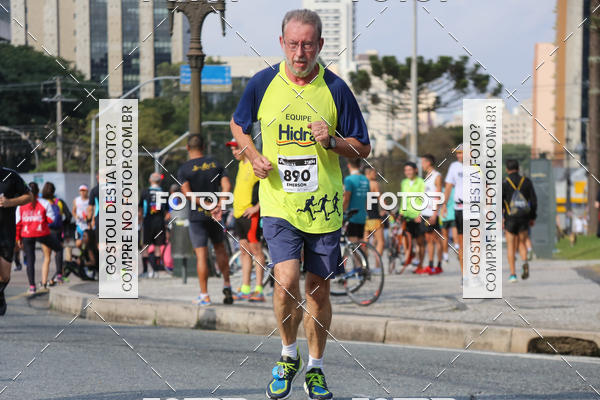 Buy your photos of the eventMeia Maratona Internacional de Curitiba 2018 on Fotop