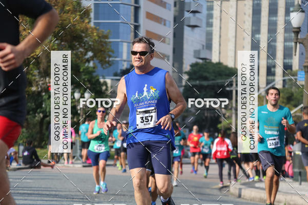 Buy your photos of the eventMeia Maratona Internacional de Curitiba 2018 on Fotop