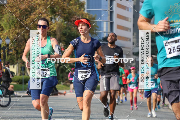 Buy your photos of the eventMeia Maratona Internacional de Curitiba 2018 on Fotop