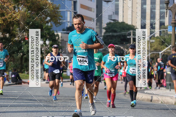 Buy your photos of the eventMeia Maratona Internacional de Curitiba 2018 on Fotop
