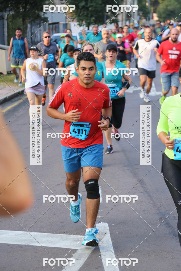 Buy your photos of the eventMeia Maratona Internacional de Curitiba 2018 on Fotop
