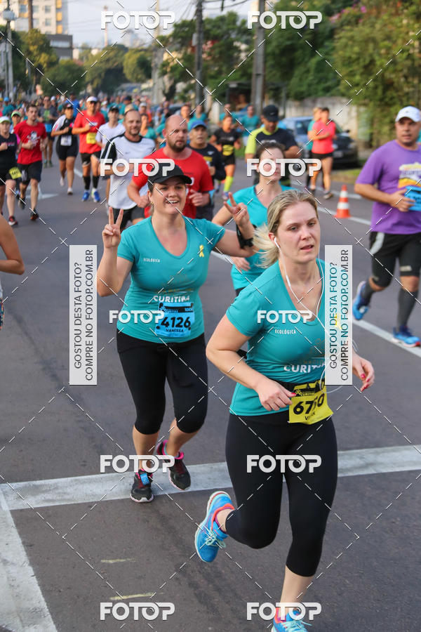 Buy your photos of the eventMeia Maratona Internacional de Curitiba 2018 on Fotop