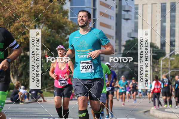 Buy your photos of the eventMeia Maratona Internacional de Curitiba 2018 on Fotop