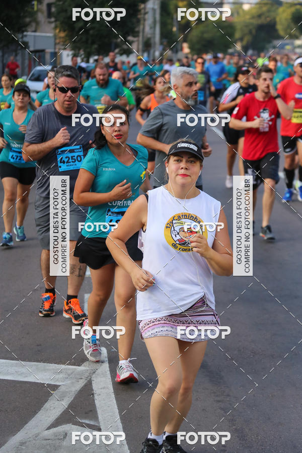 Buy your photos of the eventMeia Maratona Internacional de Curitiba 2018 on Fotop