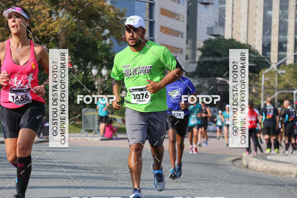 Buy your photos of the eventMeia Maratona Internacional de Curitiba 2018 on Fotop