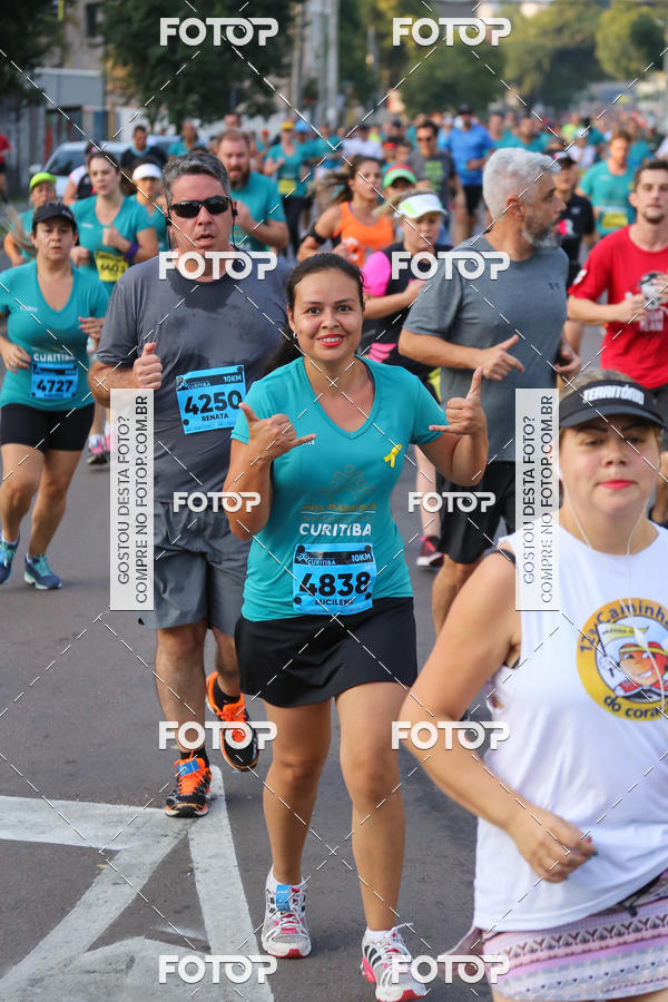Buy your photos of the eventMeia Maratona Internacional de Curitiba 2018 on Fotop