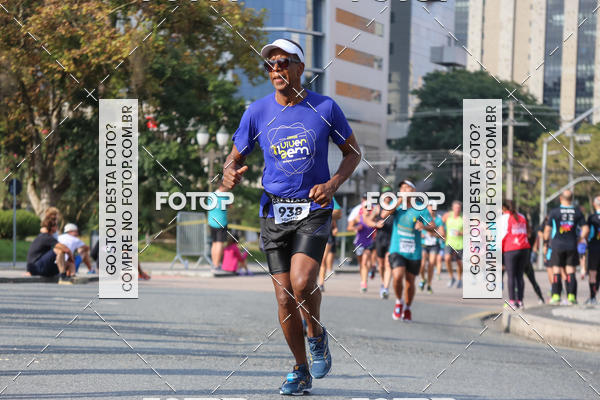 Buy your photos of the eventMeia Maratona Internacional de Curitiba 2018 on Fotop