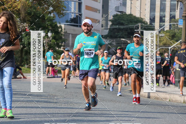 Buy your photos of the eventMeia Maratona Internacional de Curitiba 2018 on Fotop