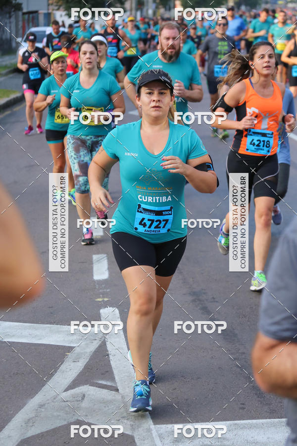 Buy your photos of the eventMeia Maratona Internacional de Curitiba 2018 on Fotop