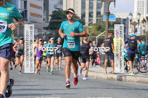 Buy your photos of the eventMeia Maratona Internacional de Curitiba 2018 on Fotop