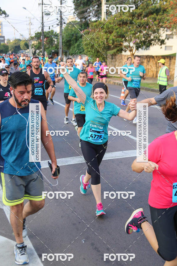 Buy your photos of the eventMeia Maratona Internacional de Curitiba 2018 on Fotop