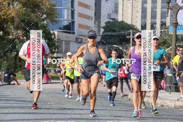 Buy your photos of the eventMeia Maratona Internacional de Curitiba 2018 on Fotop